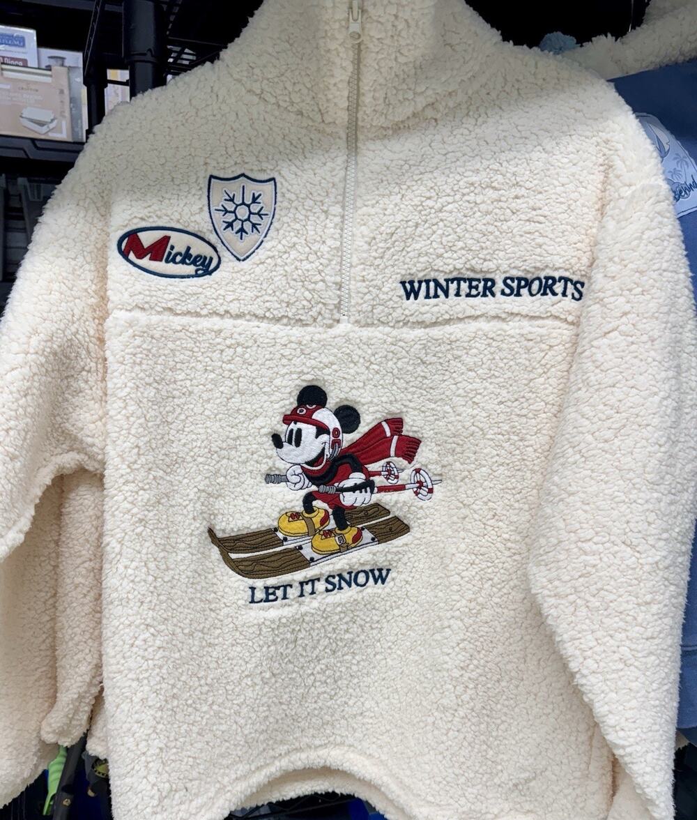 Character Pullover Women Large Winter Sherpa Mickey Mouse NWT - XL